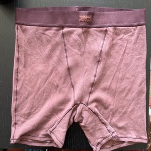 Garnet skims boy shorts